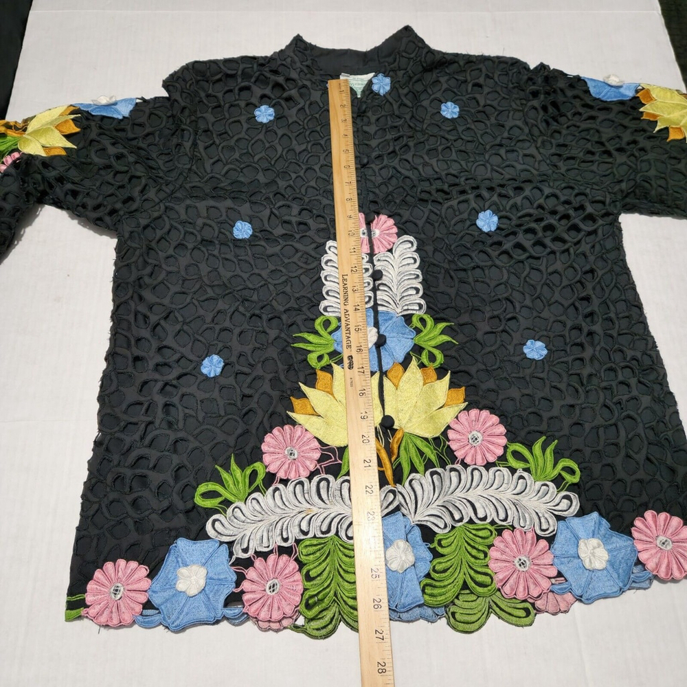 QUEEN CARO OF HONOLULU Vtg Floral Embroidered Applique Jacket Hawaiian Colorful - Picture 8 of 13